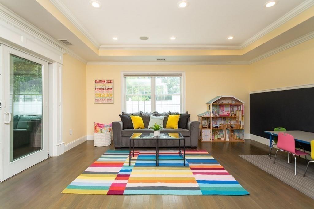 16 Chinian Path Newton, MA 02459 - Photo 15 of 29