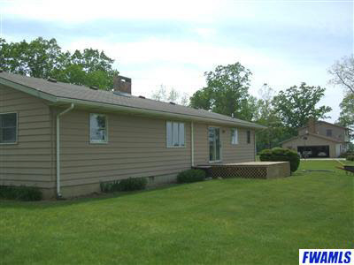 1561 West 1100 North Decatur, IN 46733 - Photo 3 of 9