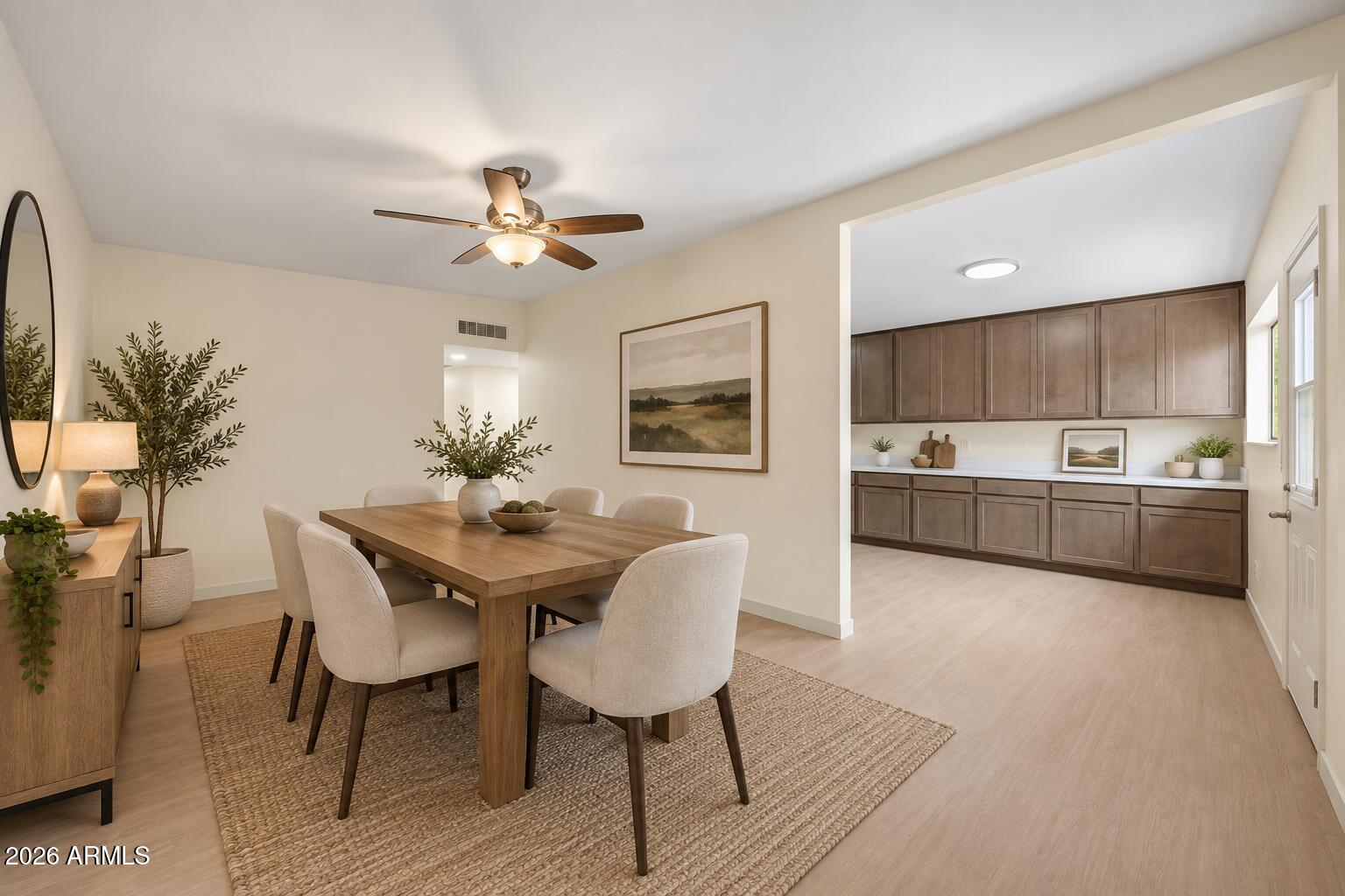 4143 West Cheery Lynn Road Phoenix, AZ 85019 - Photo 4 of 20 4