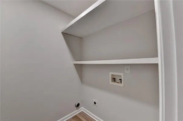 a view of utility room