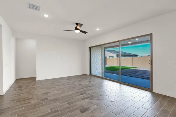 $3,400 | 3130 East Flintlock Drive, Queen Creek, AZ 85142
