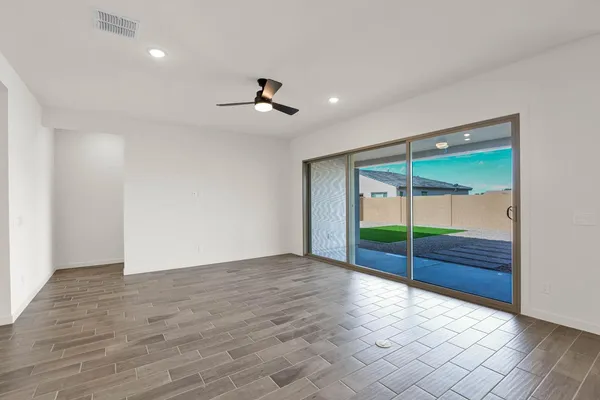 $3,400 | 3130 East Flintlock Drive, Queen Creek, AZ 85142