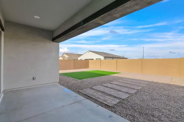 $3,400 | 3130 East Flintlock Drive, Queen Creek, AZ 85142