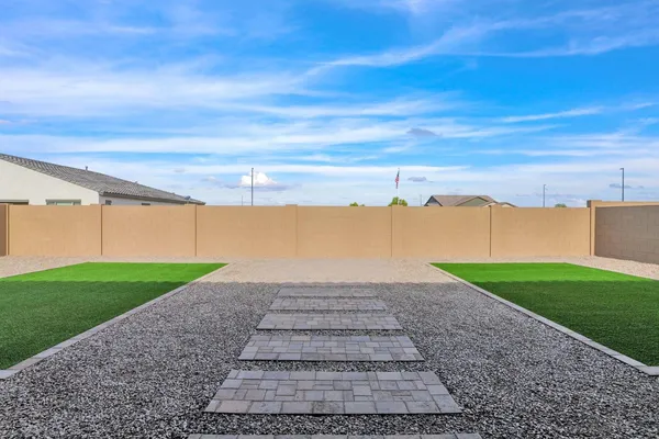 $3,400 | 3130 East Flintlock Drive, Queen Creek, AZ 85142