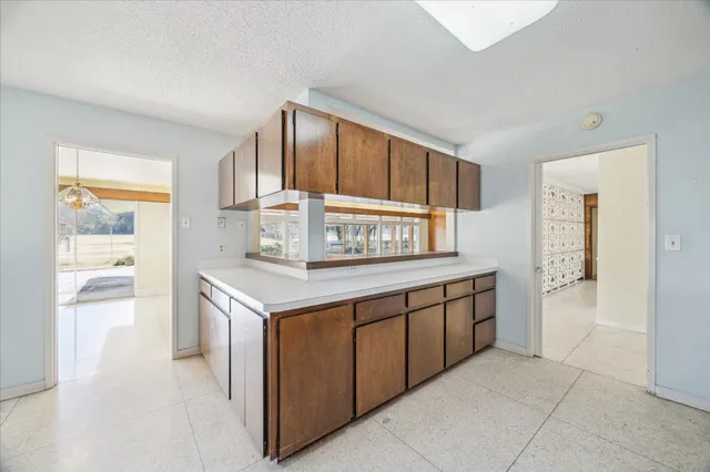 $460,000 | 6203 Bermuda Dunes Drive, Houston, TX 77069