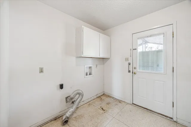 $460,000 | 6203 Bermuda Dunes Drive, Houston, TX 77069