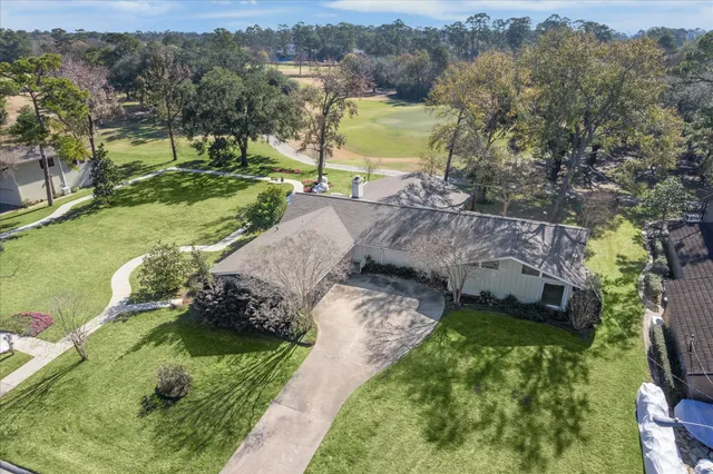 $460,000 | 6203 Bermuda Dunes Drive, Houston, TX 77069