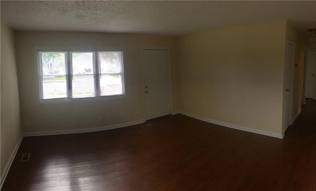 3541 Biscayne Road Indianapolis, IN 46226 - Photo 4 of 12