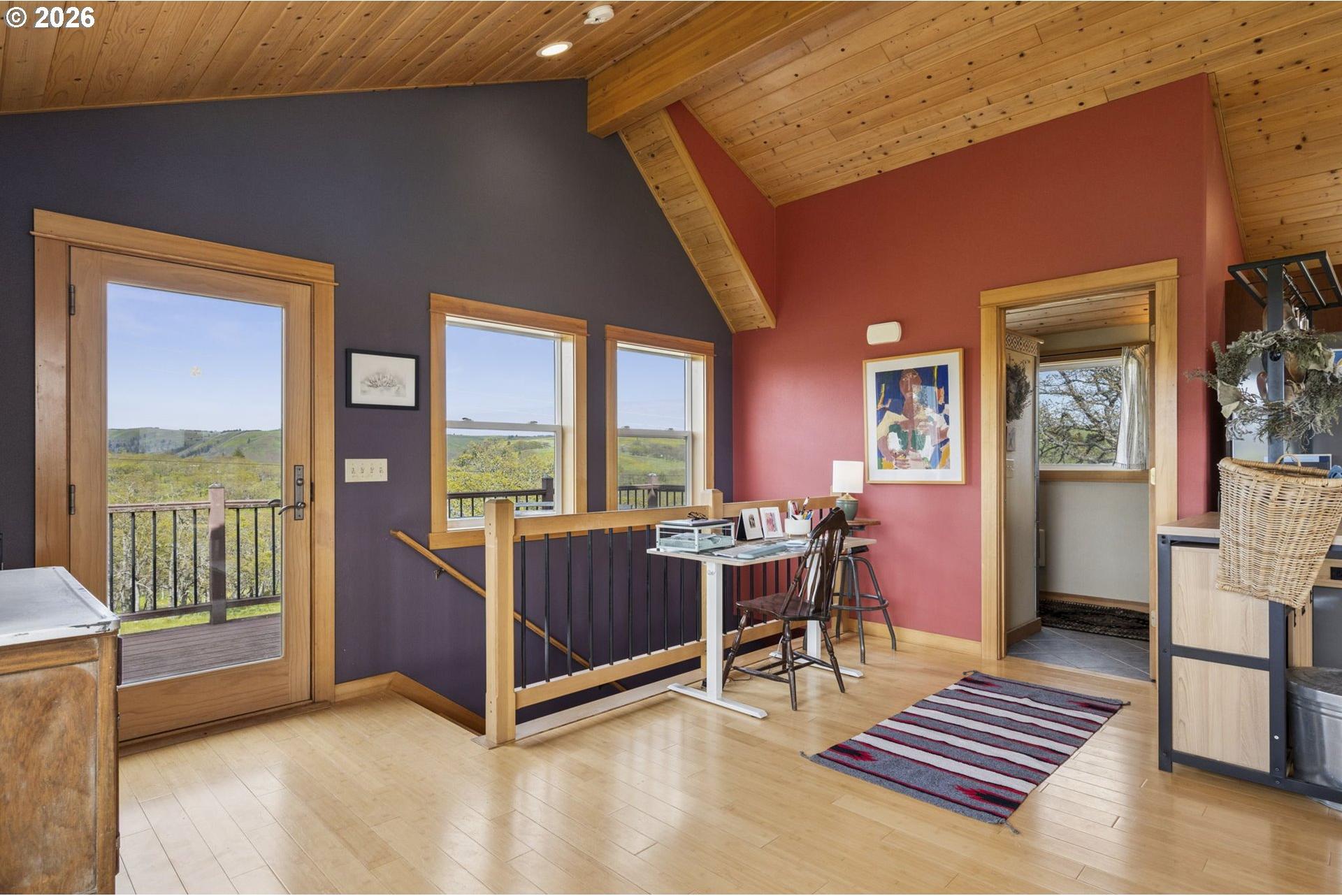 232 Oda Knight Road Lyle, WA 98635 - Photo 12 of 44 Gallery Image 12