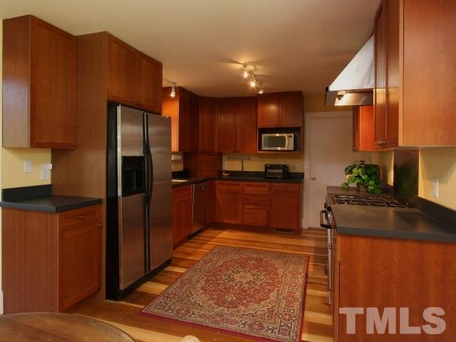4706 A Thompson Mill Road Graham, NC 27253 - Photo 9 of 24 Gallery Image 9