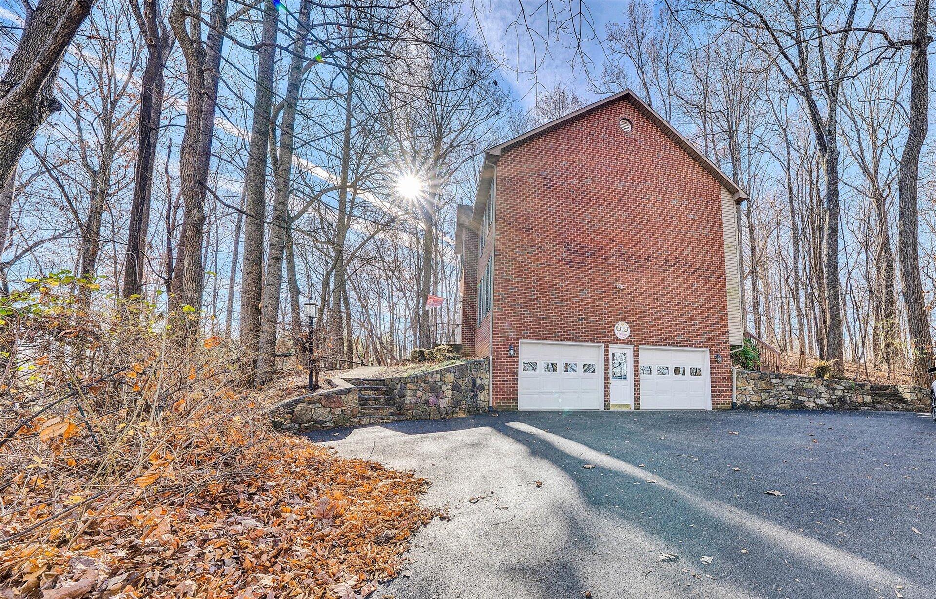 2851 Trinity Road Troutville, VA 24175 - Photo 3 of 42 03-DSC00001