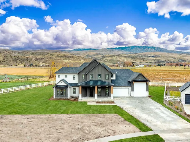$2,335,827 | 14326 North Hornbill Way, Boise, ID 83714