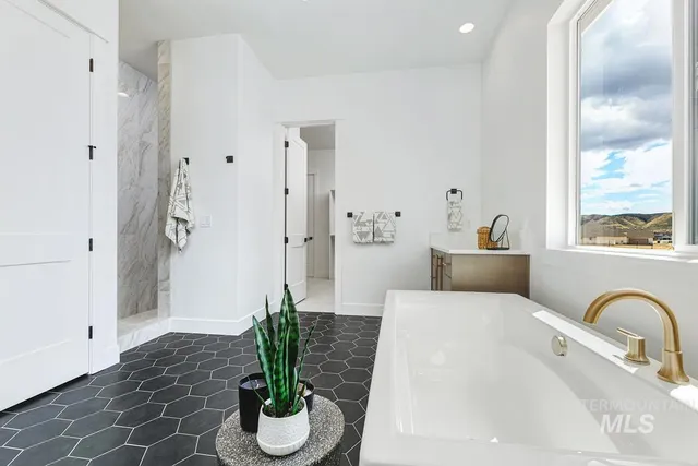 $2,335,827 | 14326 North Hornbill Way, Boise, ID 83714