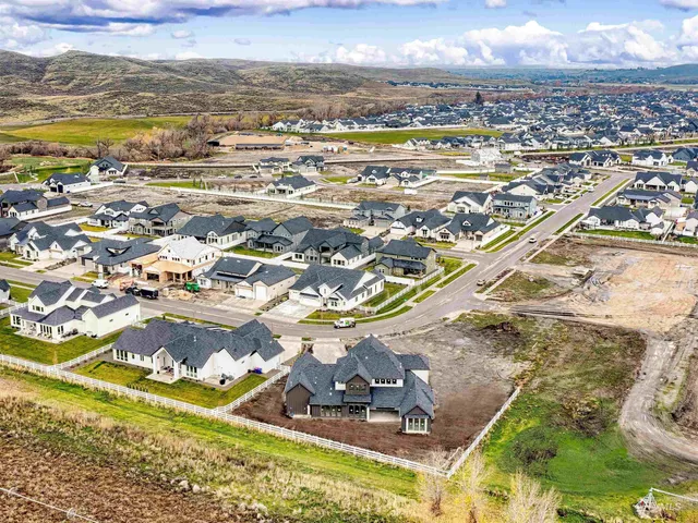 $2,335,827 | 14326 North Hornbill Way, Boise, ID 83714