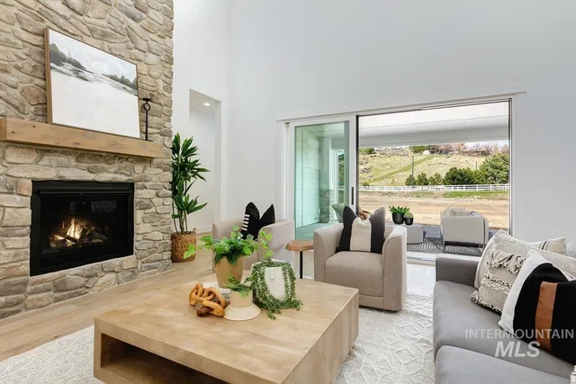 $2,335,827 | 14326 North Hornbill Way, Boise, ID 83714