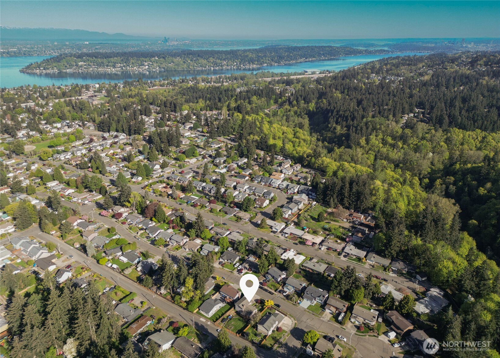 2713 Northeast 23rd Place Renton, WA 98056 - Photo 37 of 40