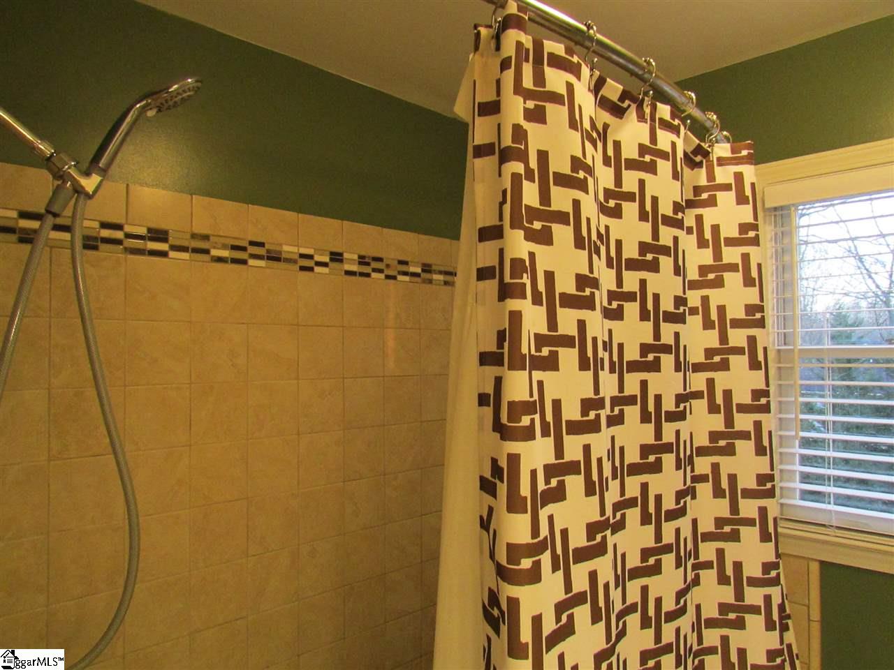 409 Davenport Road Simpsonville, SC 29680 - Photo 15 of 29 Gallery Image 15