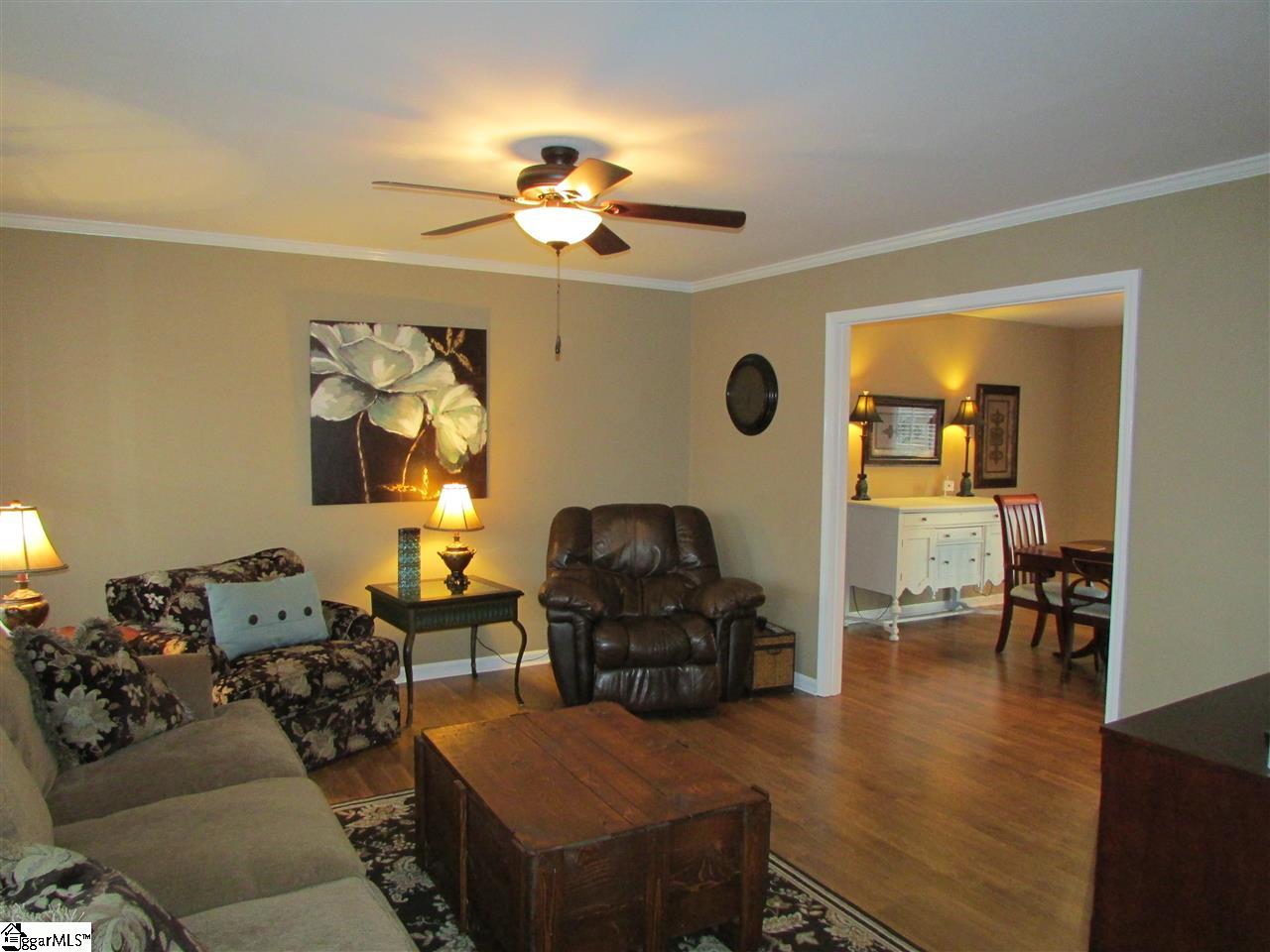 409 Davenport Road Simpsonville, SC 29680 - Photo 3 of 29 Gallery Image 3