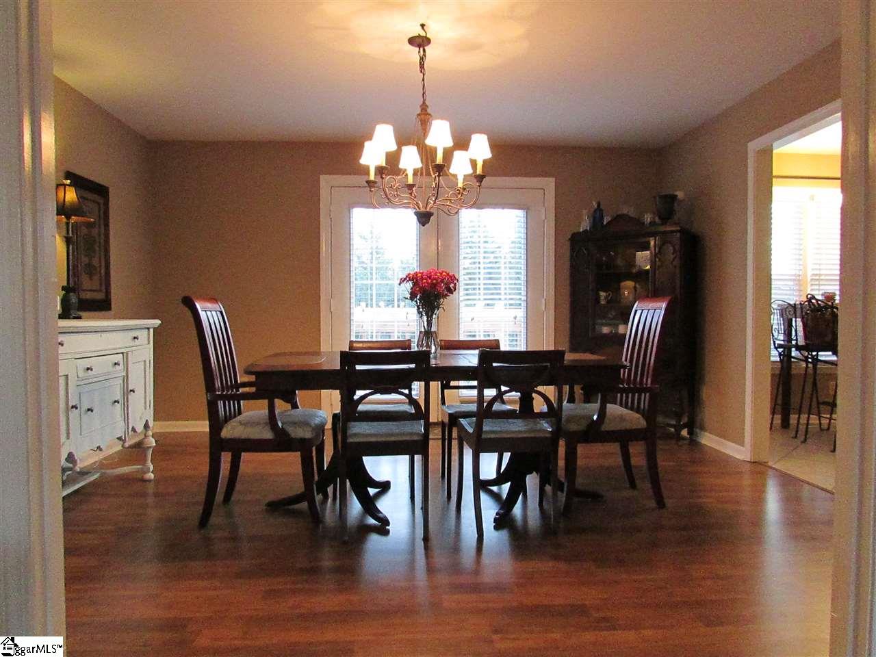 409 Davenport Road Simpsonville, SC 29680 - Photo 4 of 29 Gallery Image 4