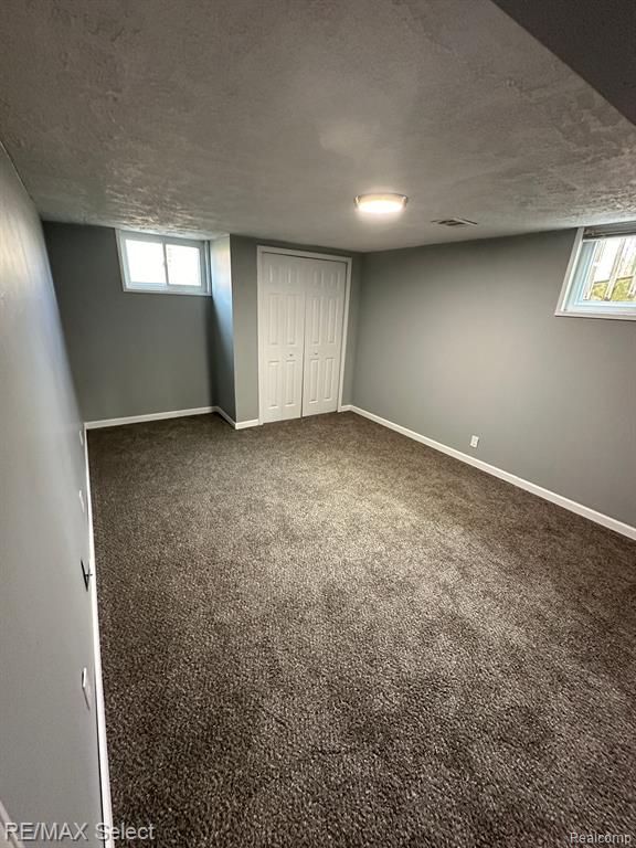 9354 White Lake Road Fenton, MI 48430 - Photo 22 of 37 Gallery Image 22