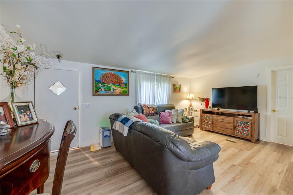 41330 Ford Road Eustis, FL 32736 - Photo 14 of 49 Gallery Image 14