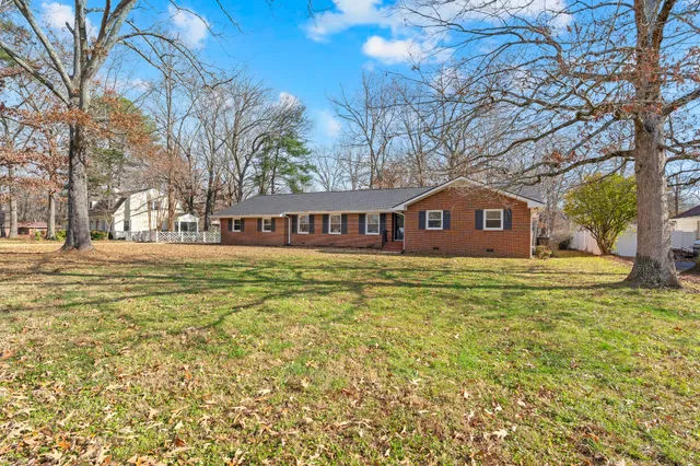 $469,000 | 518 Sharondale Drive, Tullahoma, TN 37388