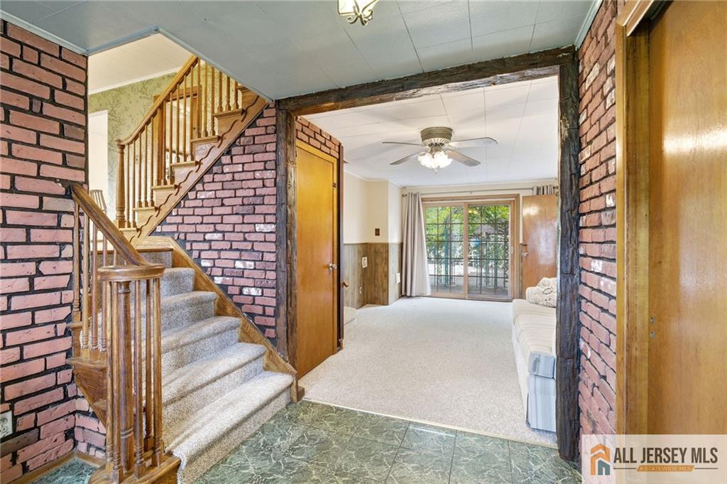 2 Moryan Road Edison, NJ 08817 - Photo 17 of 41