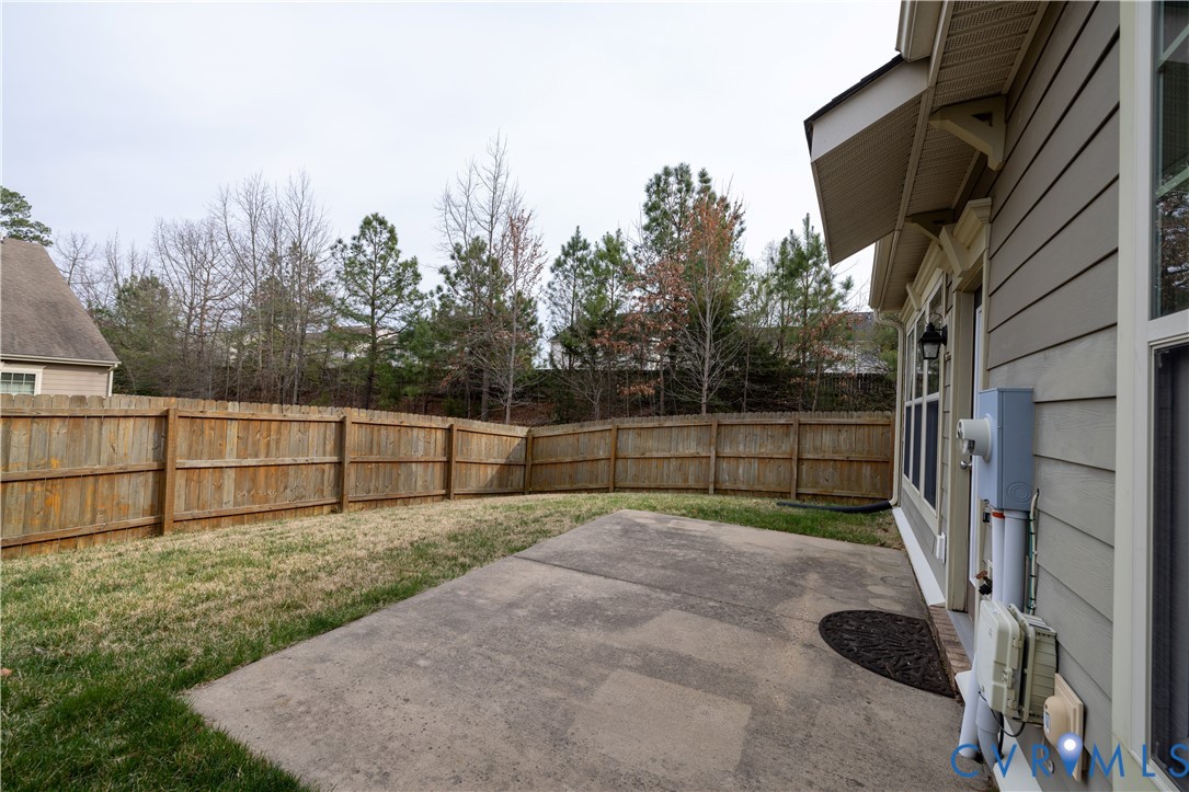 4801 Shellbark Court Glen Allen, VA 23059 - Photo 43 of 43 a view of backyard with tub