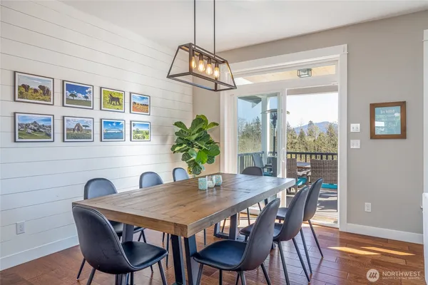 $1,299,000 | 3454 Noahs Way, Bellingham, WA 98226