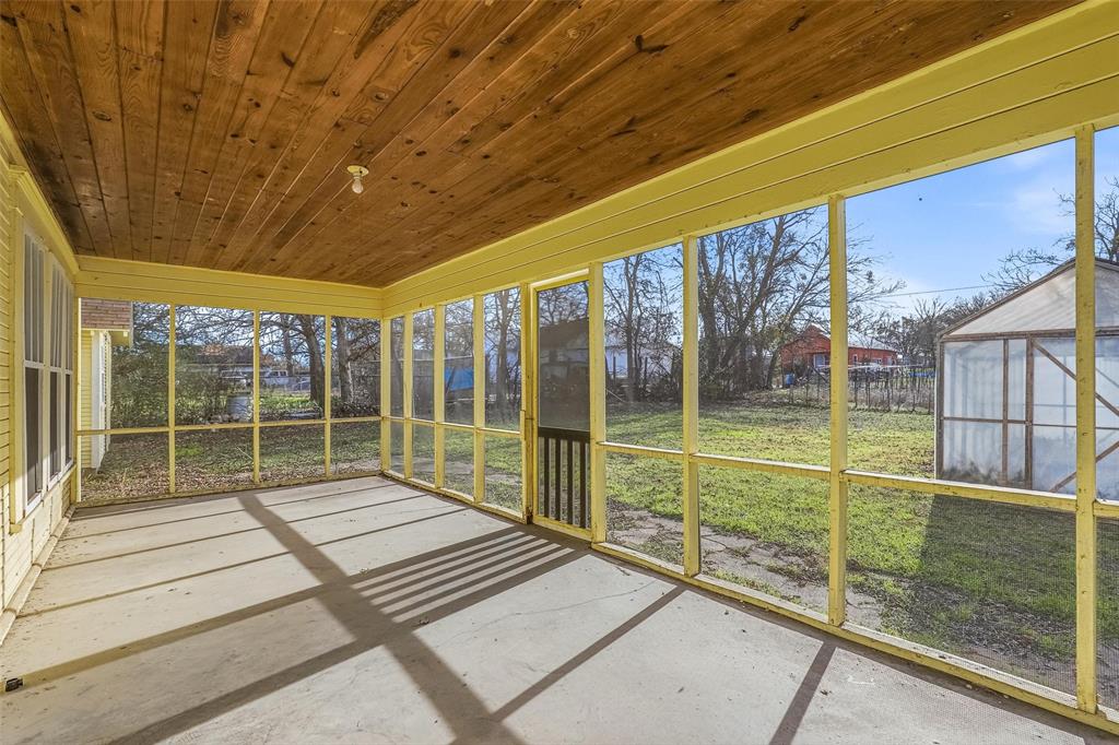 403 East Morgan Street Meridian, TX 76665 - Photo 15 of 40 a view of a backyard