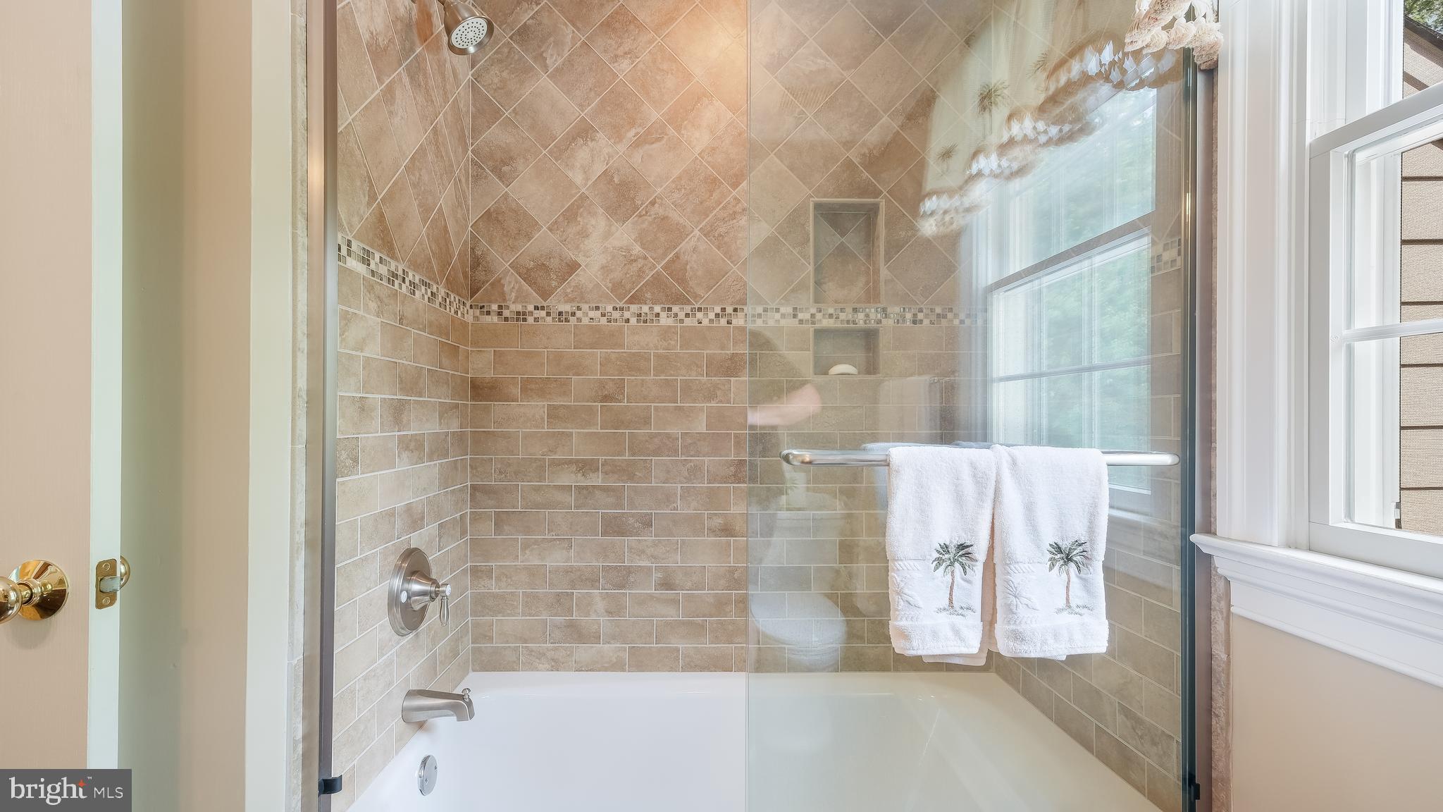 3269 Ash Mill Road Doylestown, PA 18902 - Photo 48 of 81 Hall Bath