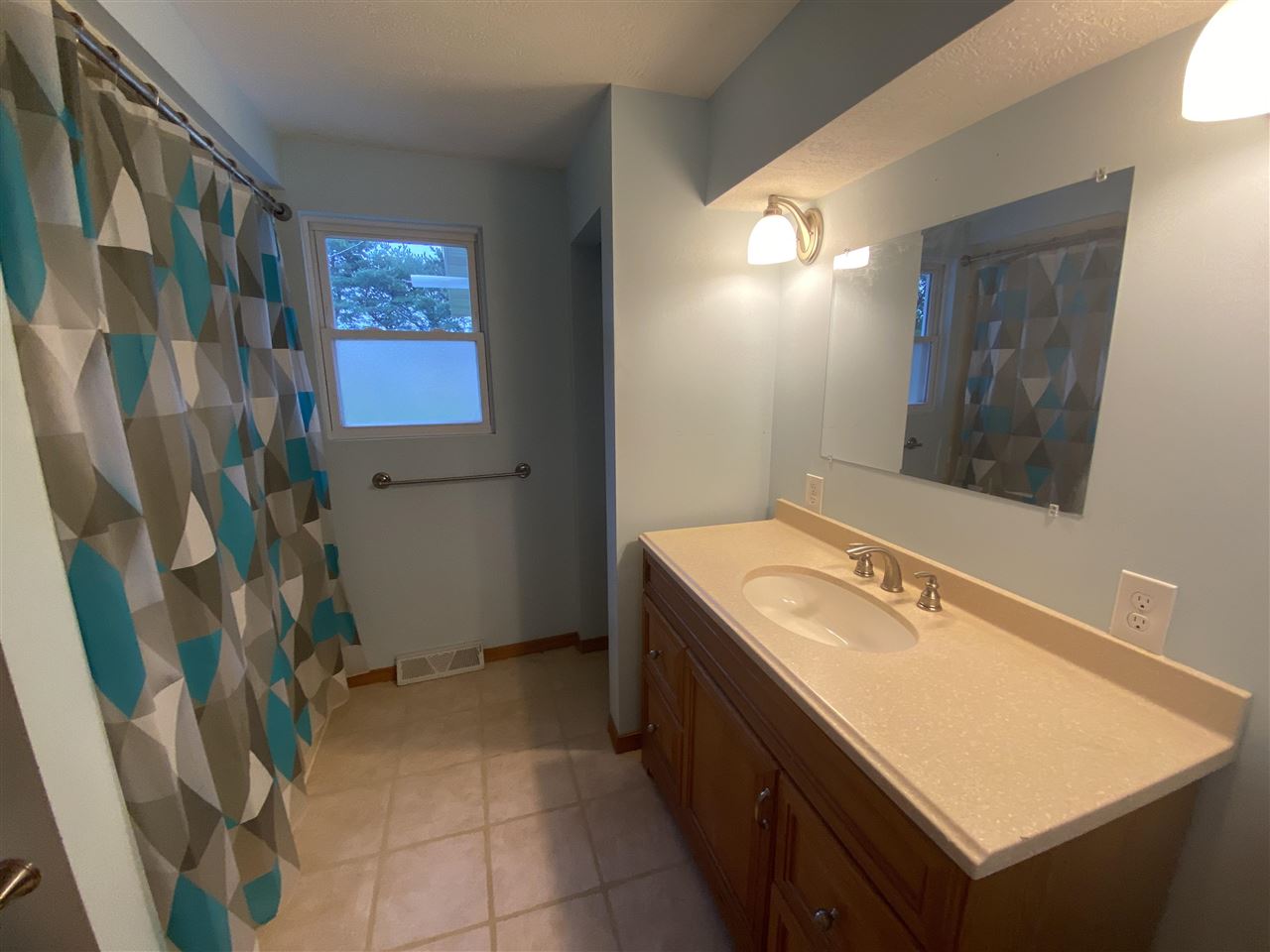 2243 South Mackinaw Road Kawkawlin, MI 48631 - Photo 24 of 32 Gallery Image 24