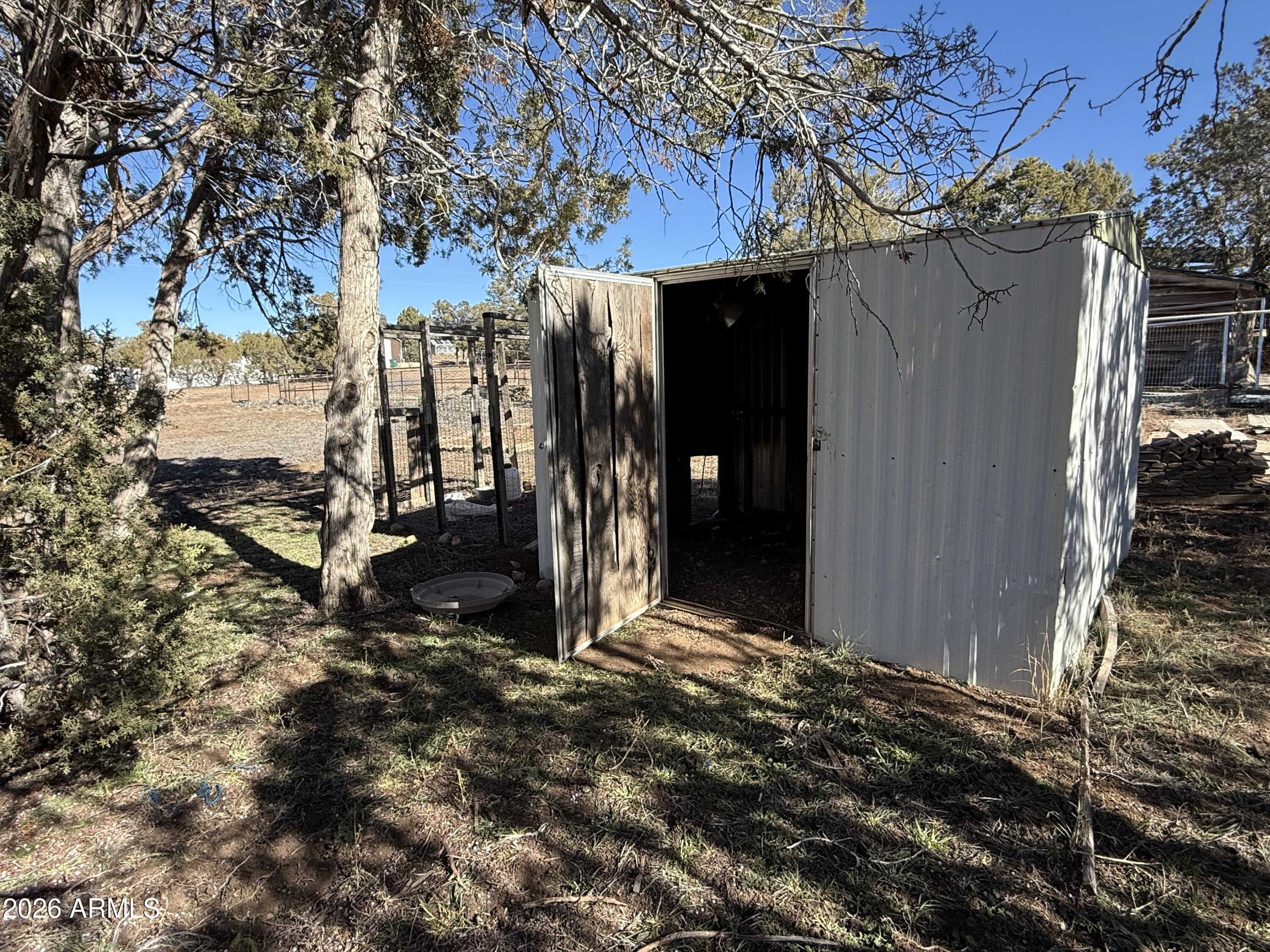 2185 Graphite Road Clay Springs, AZ 85923 - Photo 62 of 65 IMG_0632
