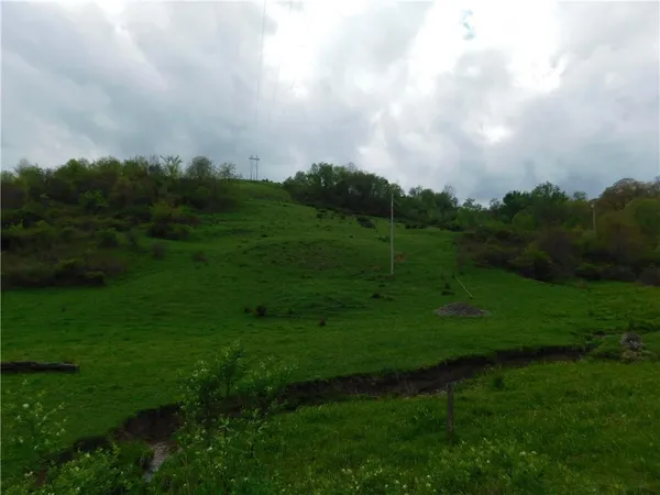 $510,000 | 108 Oak Springs Road, Claysville, PA 15323