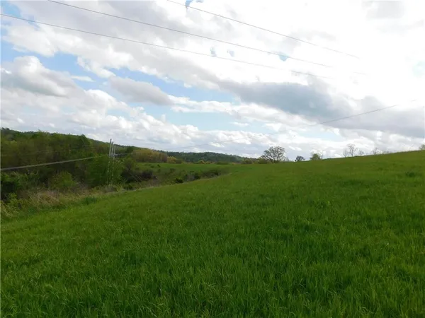 $510,000 | 108 Oak Springs Road, Claysville, PA 15323