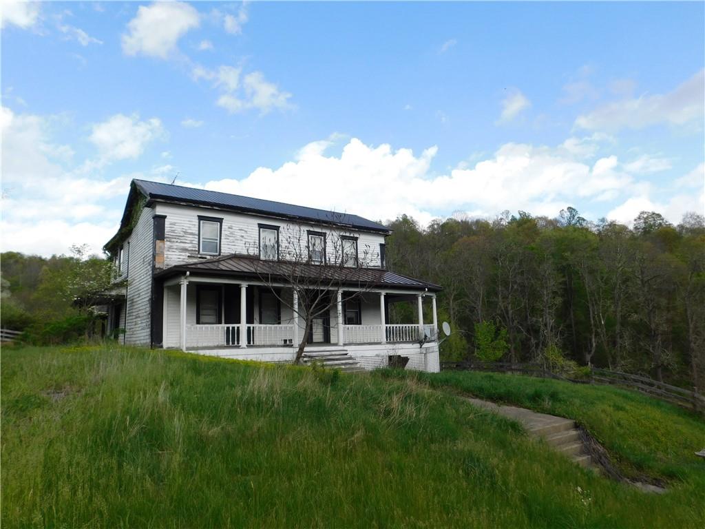 108 Oak Springs Road Claysville, PA 15323 - Photo 8 of 29