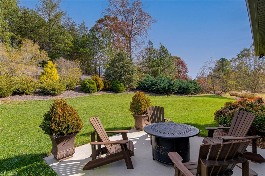2017 Muirfield Place Clemmons, NC 27012 - Photo 33 of 39