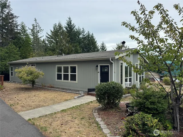 $515,000 | 31 Hood Place, Brinnon, WA 98320