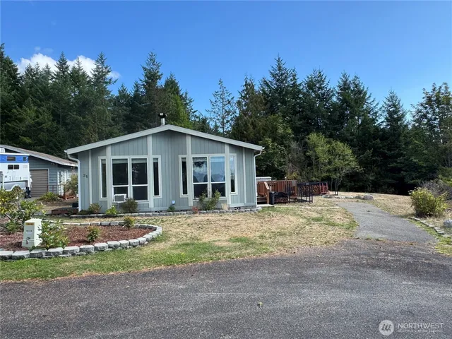 $515,000 | 31 Hood Place, Brinnon, WA 98320
