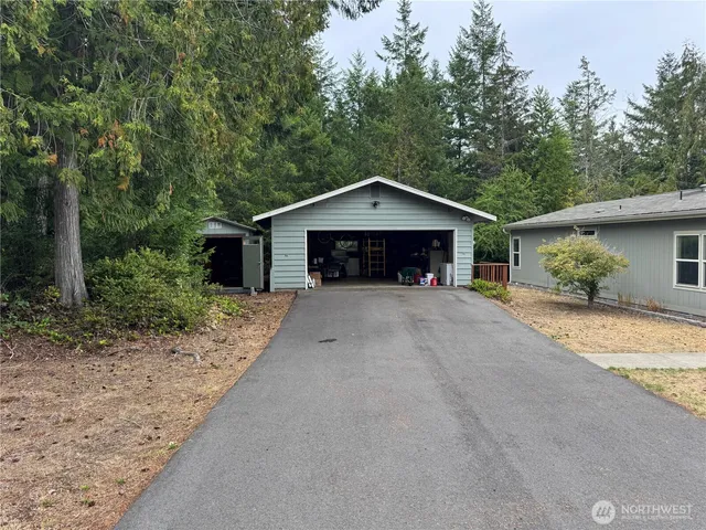 $515,000 | 31 Hood Place, Brinnon, WA 98320