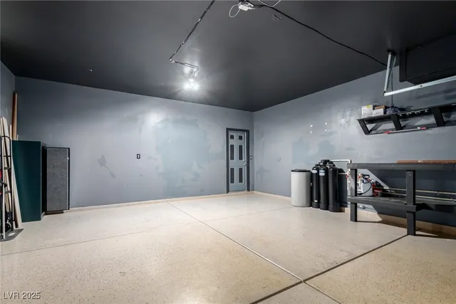 $2,395 | 945 Spiracle Avenue, Henderson, NV 89002