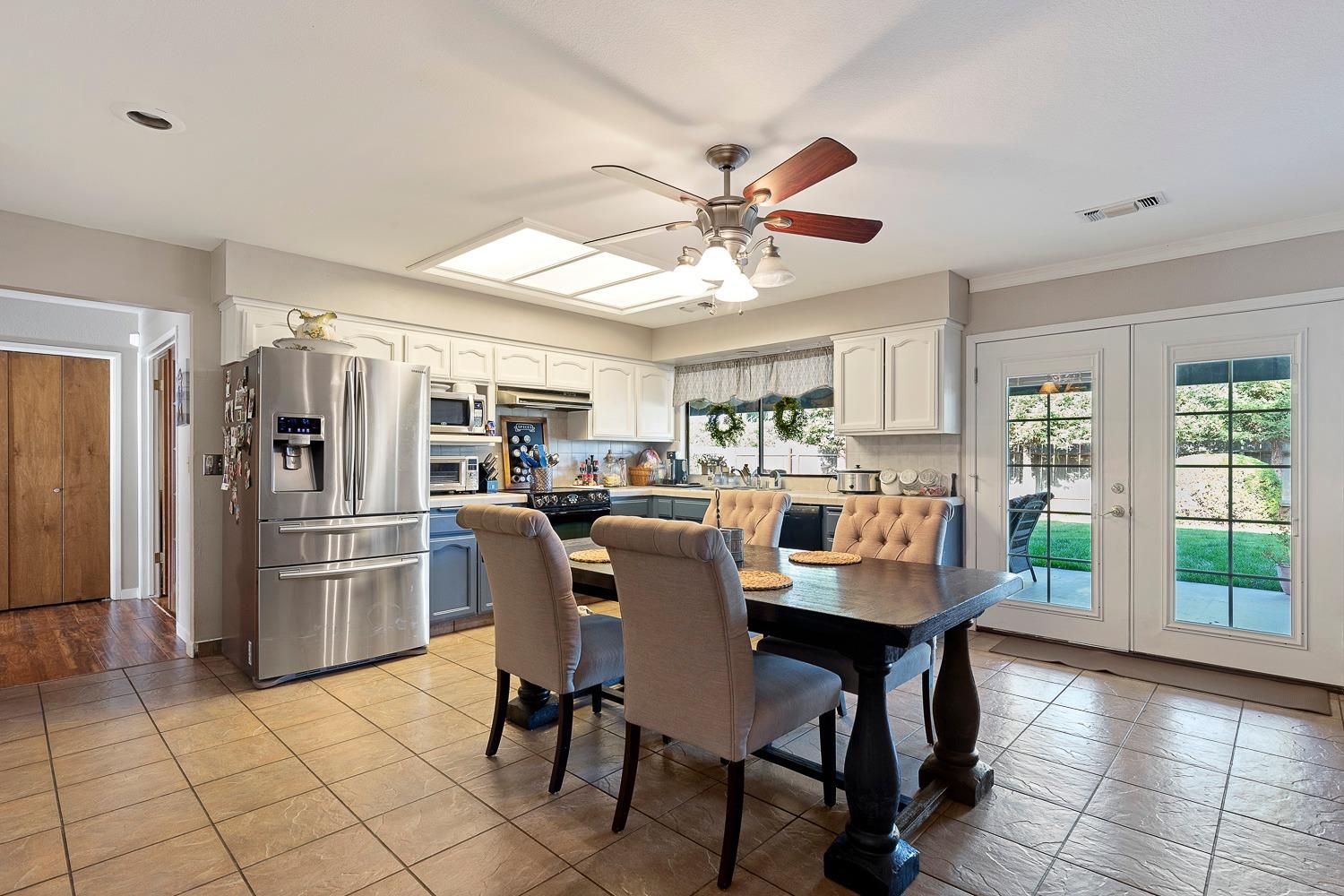 1348 North Steven Avenue Reedley, CA 93654 - Photo 11 of 21 Gallery Image 11