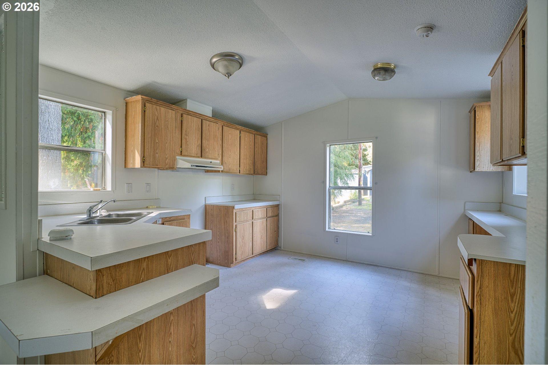 30148 Boulder Ridge Drive, Unit 3 Scappoose, OR 97056 - Photo 15 of 32 Gallery Image 15