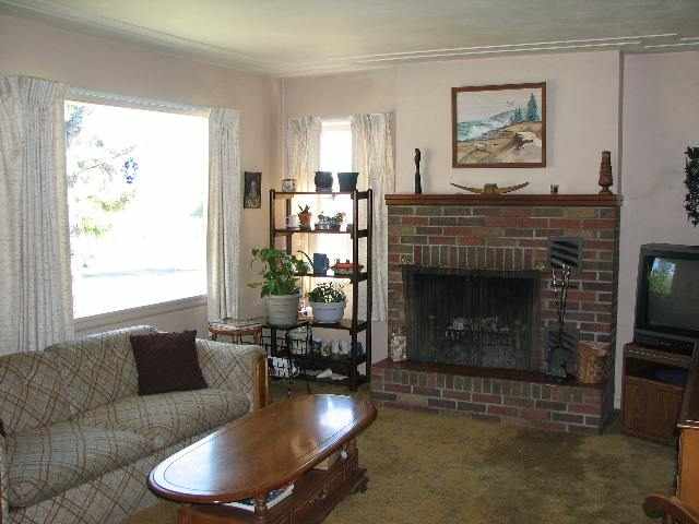 4821 Arnold Road Duluth, MN 55803 - Photo 3 of 8