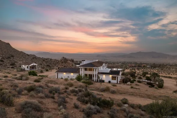 $1,750,000 | 8022 Wesley Road, Joshua Tree, CA 92252