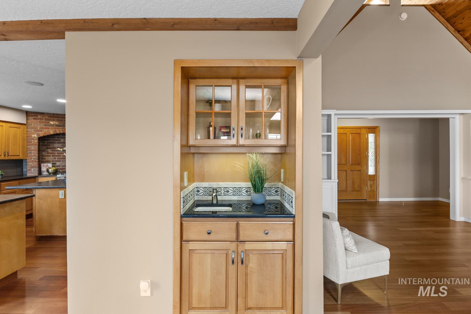 318 East Lake Rim Lane Boise, ID 83706 - Photo 14 of 50