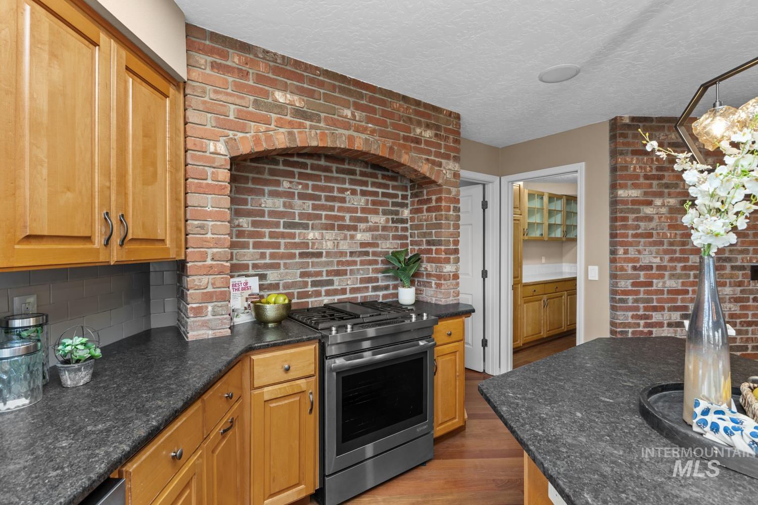 318 East Lake Rim Lane Boise, ID 83706 - Photo 20 of 50