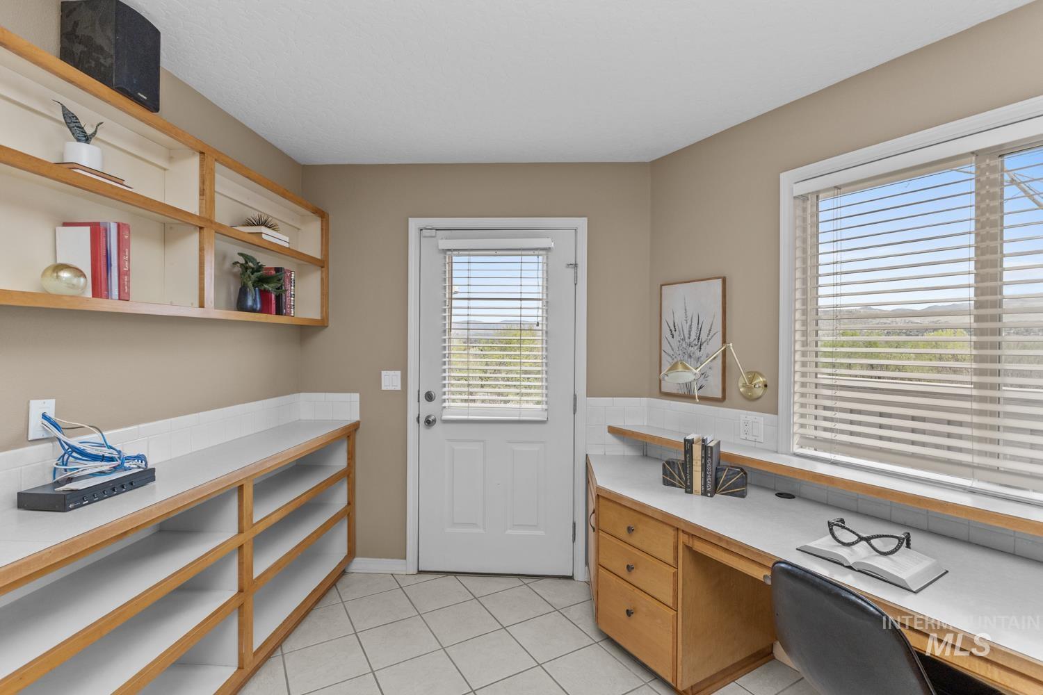 318 East Lake Rim Lane Boise, ID 83706 - Photo 26 of 50