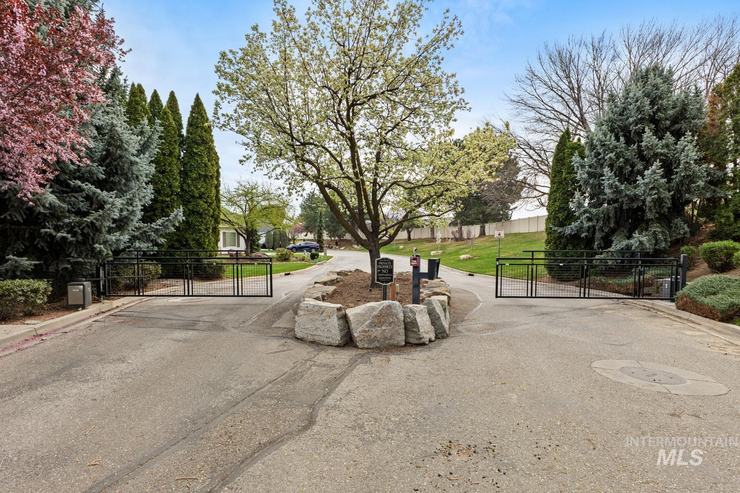 318 East Lake Rim Lane Boise, ID 83706 - Photo 50 of 50