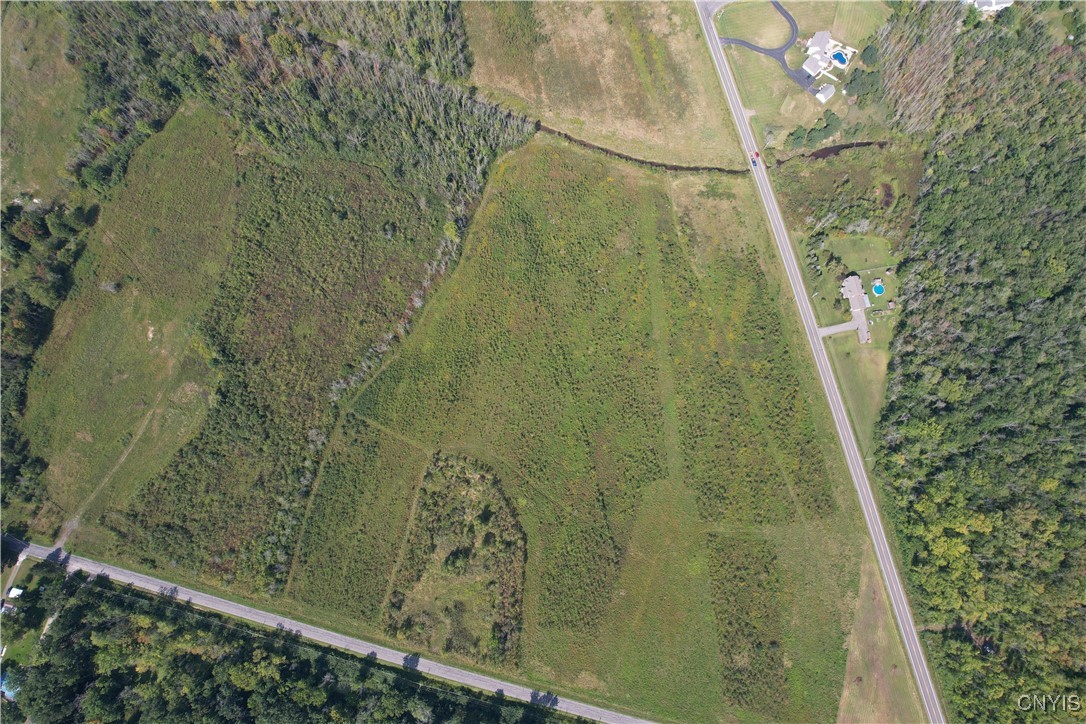 5 Hitchcock Point Road Bridgeport, NY 13030 - Photo 5 of 15